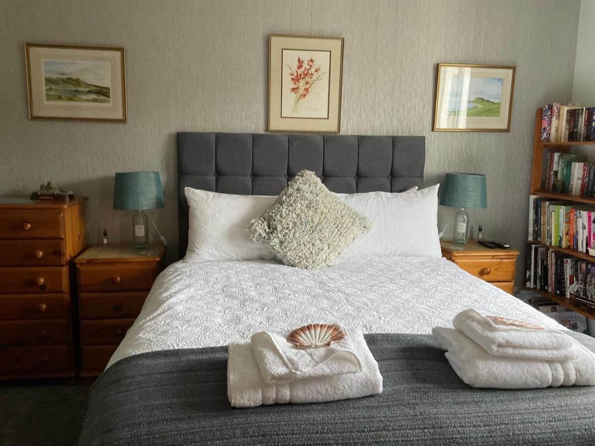 Taigh Pa Bed and Breakfast Uig  Buitenkant foto