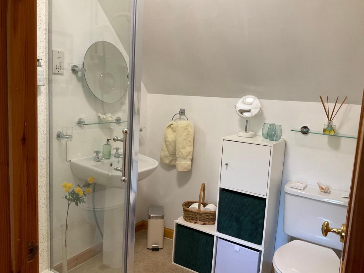 Taigh Pa Bed and Breakfast Uig  Buitenkant foto