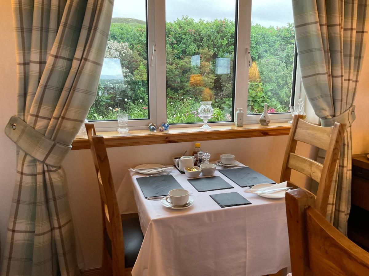 Taigh Pa Bed and Breakfast Uig  Buitenkant foto